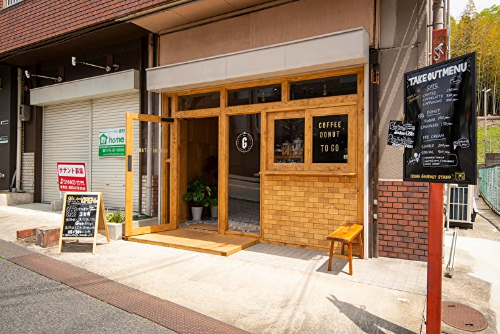 【IKOMA GOURMET STAND（イコマグルメスタンド）／カフェ／生駒市】生駒市に新しくできたスタイリッシュなNYスタイルカフェでテイクアウト！