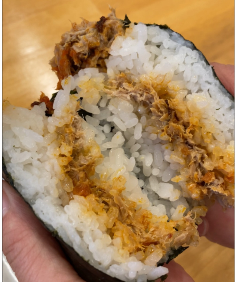 《おむすび 伝》有機栽培の自家製米を使った、ふんわりほっこり満腹むすび