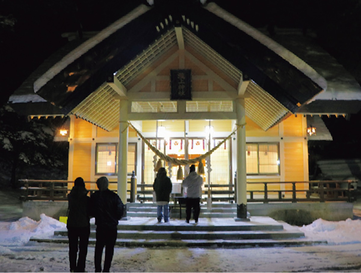 北海道移住・冬｜滝上町　ダイヤモンドダストが輝く、 冬は五感が敏感になるまち