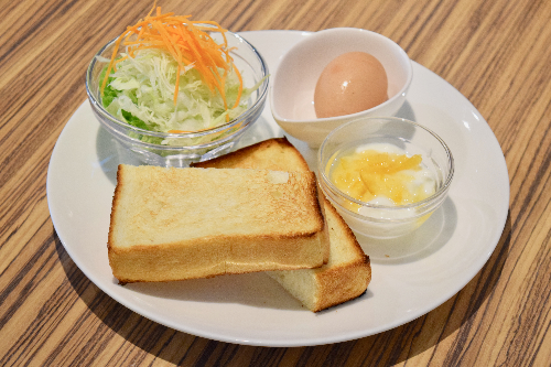 【Natural café Monstera（モンステラ）／パン／香芝市】リーズナブルに、しっかり朝ごはん！