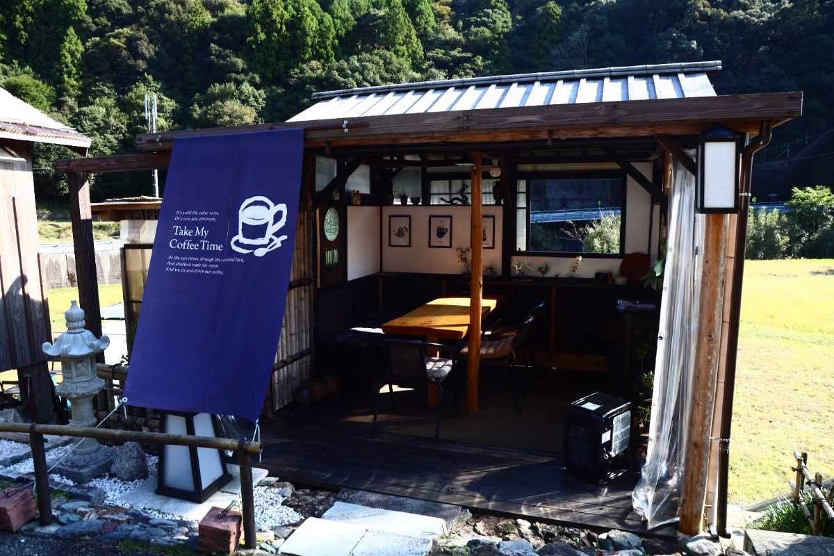 【徳島スイーツ部／おやCHU】cafe 皐月庵（さつきあん／海部郡美波町）のどかなロケーションに心癒されるみんなの休憩所