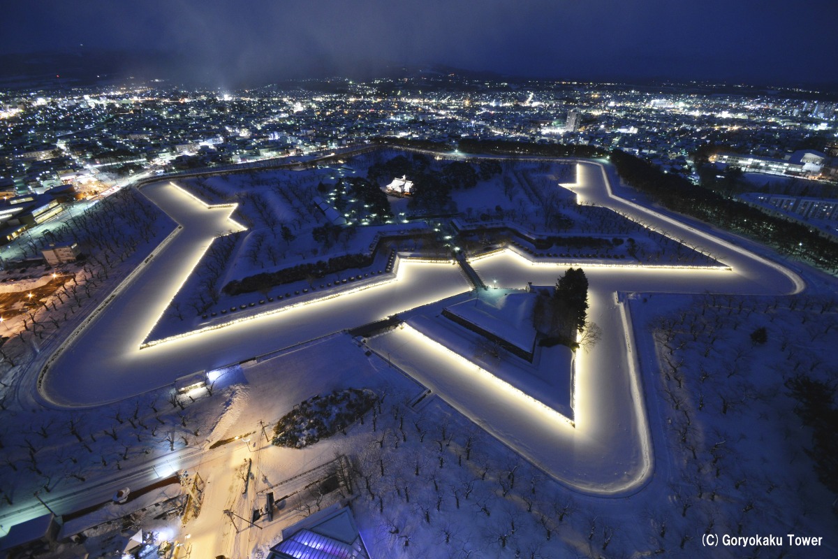函館の夜に五稜郭が輝く「五稜星の夢」12月1日より開催
