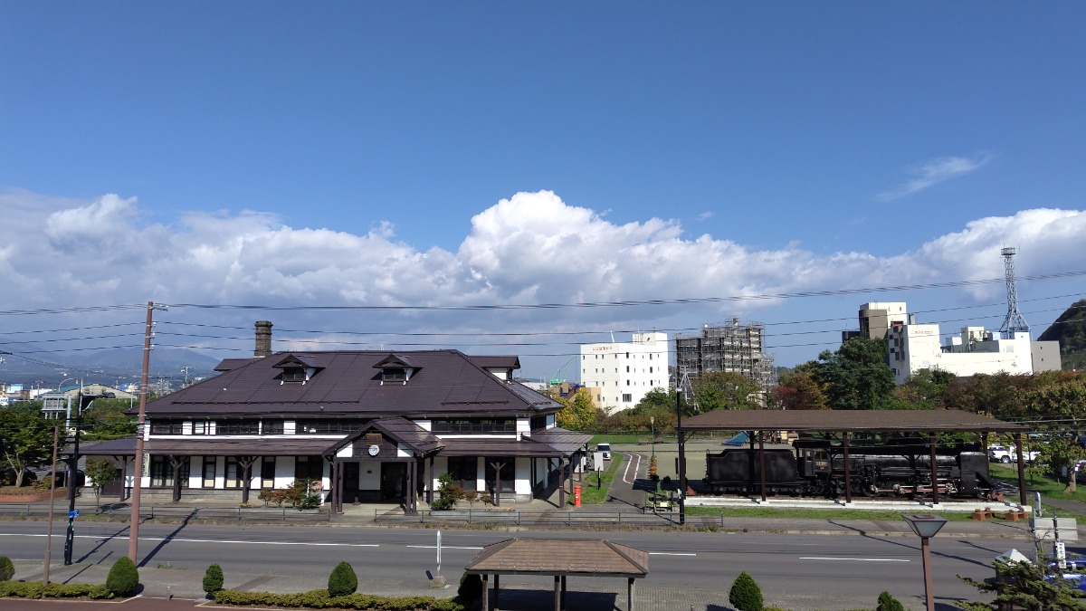 やぎさん取材日記｜JR室蘭本線「母恋めし」と海の絶景と秘境駅