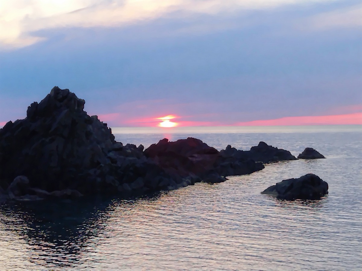 やぎさん取材日記｜北海道の南・奥尻島へ。　