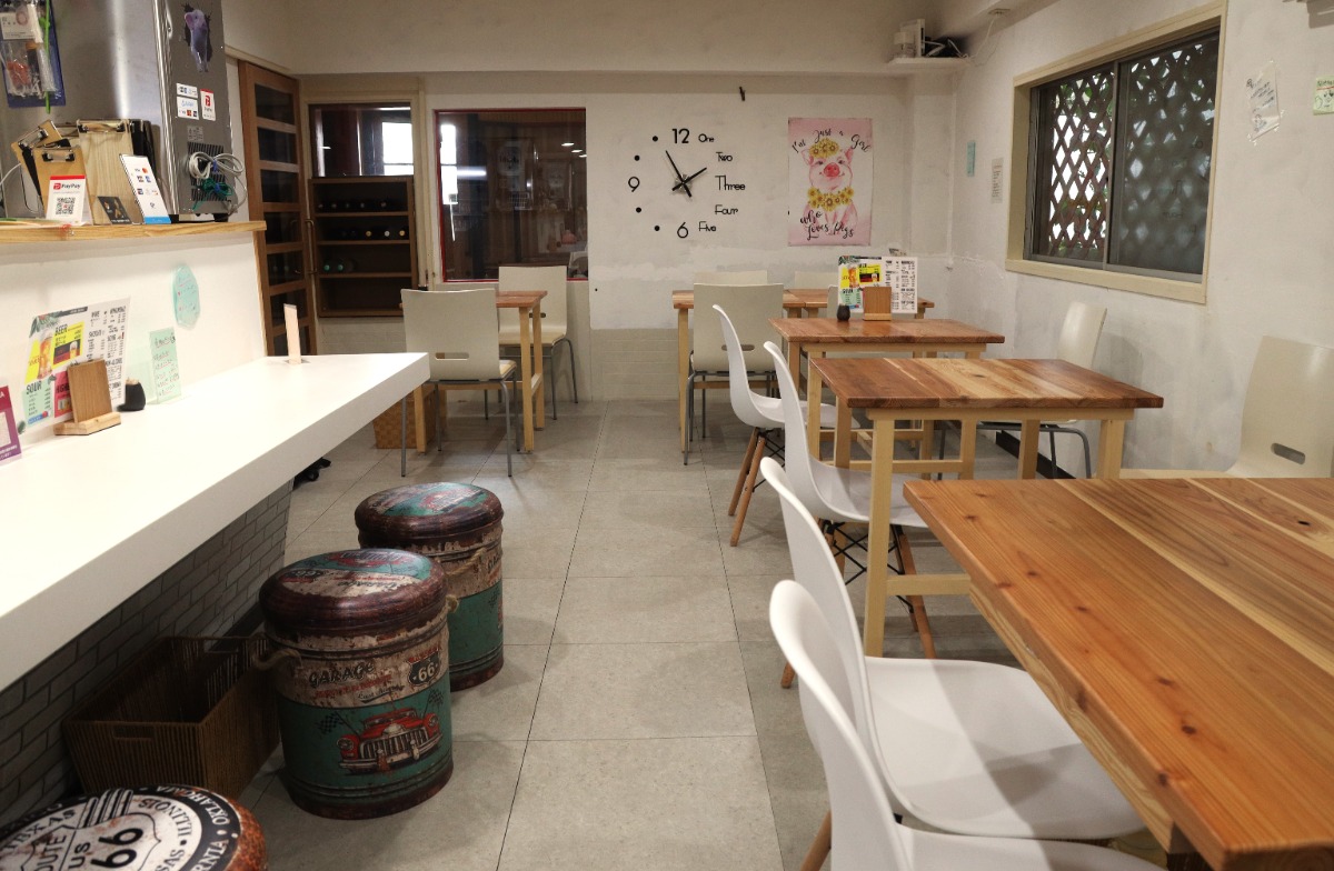 《阿波ダイニング HAMAOKA食堂》昼は満腹定食、夜は居酒屋！ 魚が自慢のダイニング