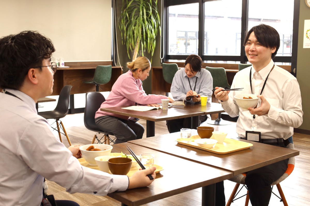 【徳島の求人／正社員・パート・アルバイト】スタッフインタビュー｜テレコメディアで叶えた“理想のワークライフバランス”