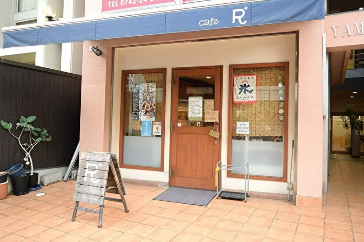 カフェでいただく、大人なキャラメル氷【R+｜奈良市】