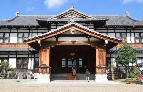 奈良の味覚と歴史を味わう飛鳥鍋【奈良ホテル／奈良市】