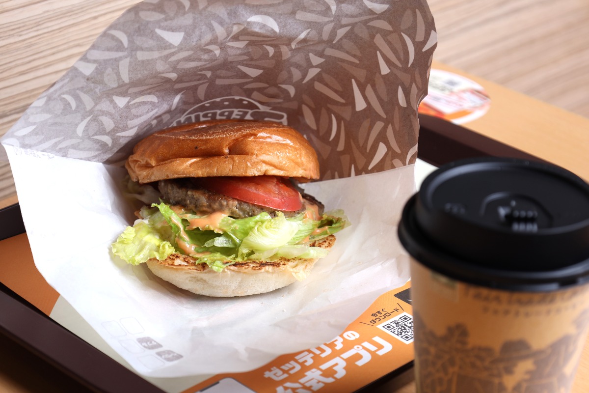 《ゼッテリア 徳島クレメントプラザ店》［絶品バーガー］をお気軽に、徳島駅地下のバーガーチェーンがリニューアル