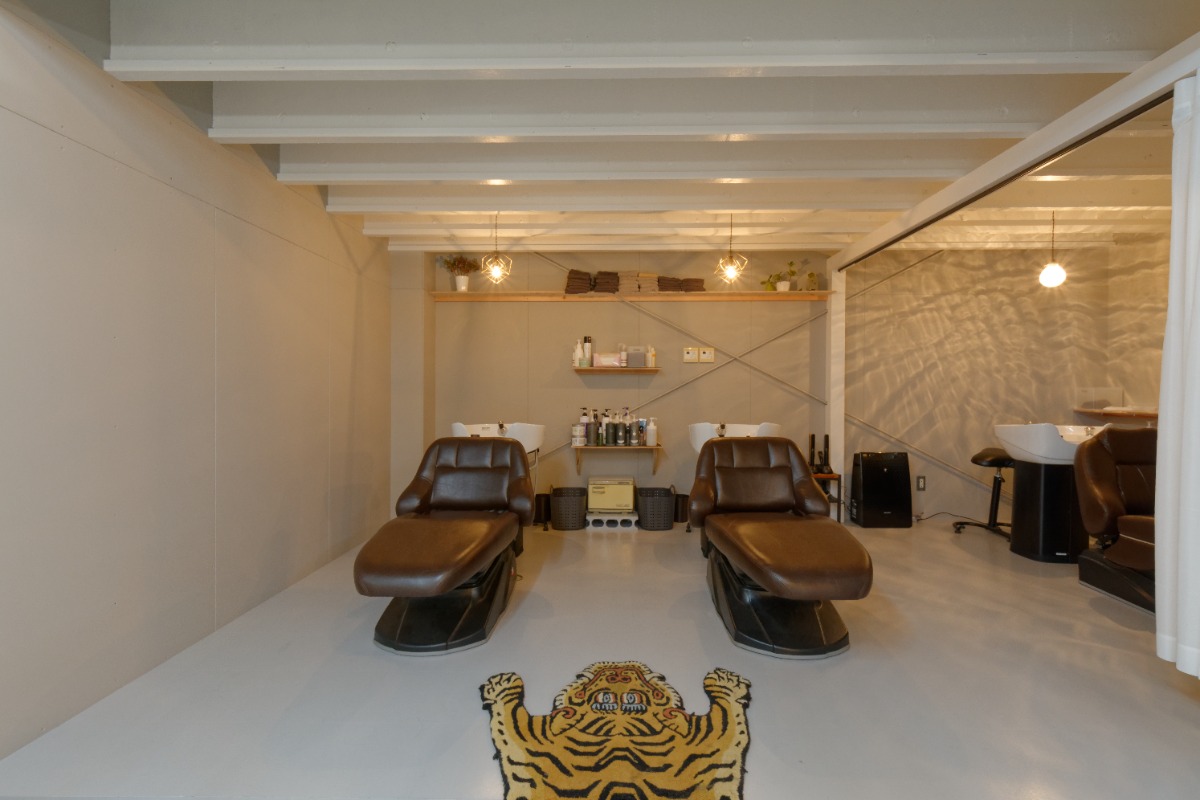 【月イチ＠遊休不動産の利活用研究会】2026年5月22日（金）／天井高6m超の空き倉庫が個性派ヘアサロンに大変身したハナシ