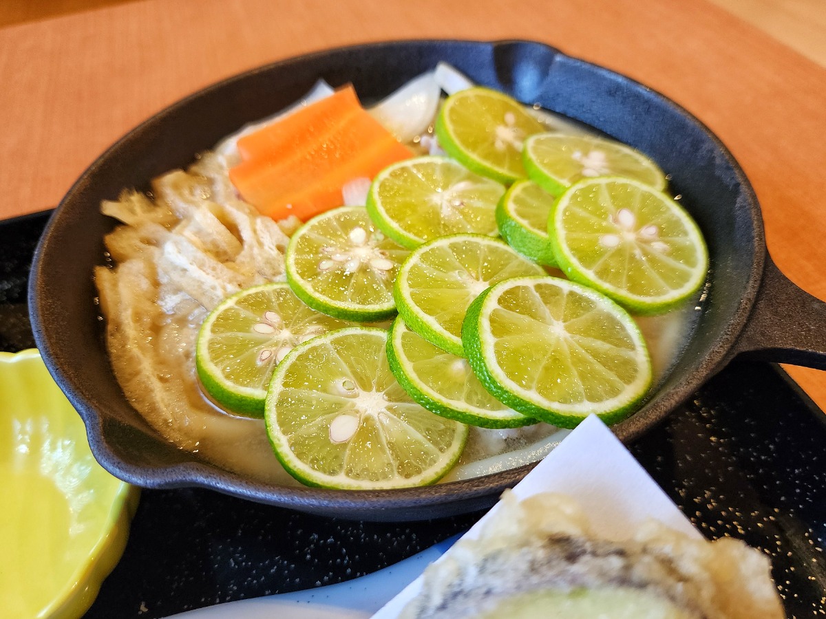 奈良でおいしく食べられる！冬に美味しい「すだち鍋」はいかが？　奈良ナカタメシ【大和本陣｜奈良県五條市】