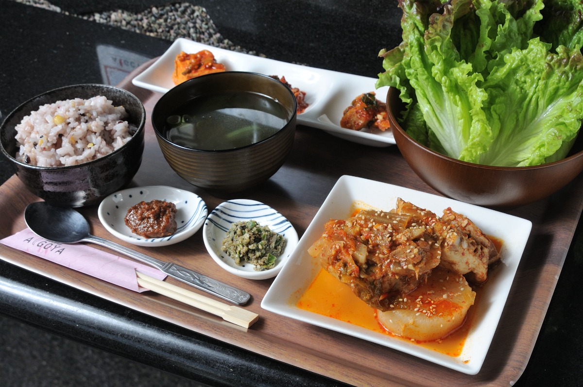 話題のほっこり韓国食堂【韓国家庭料理AIGOYA/生駒市】