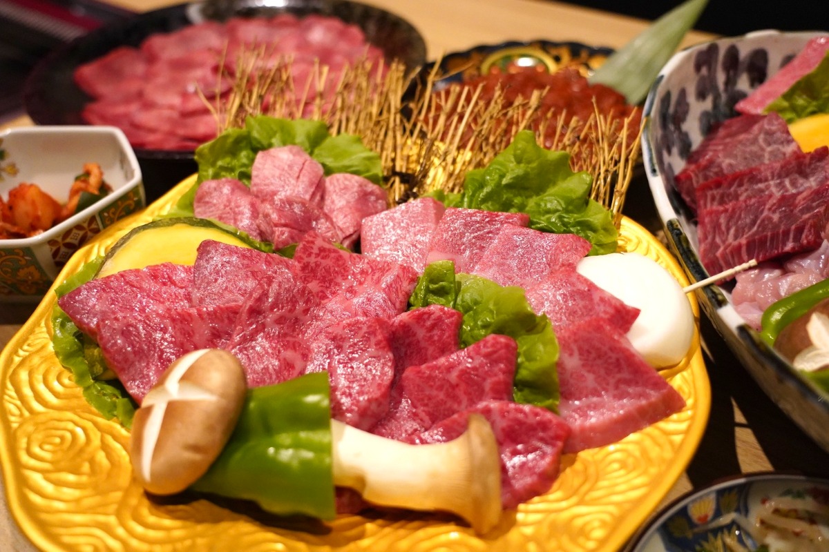 《焼肉dining 京や 秋田町 アクティ前店》食べたいときがおいしいとき！ 深夜営業の焼肉店が秋田町にオープン