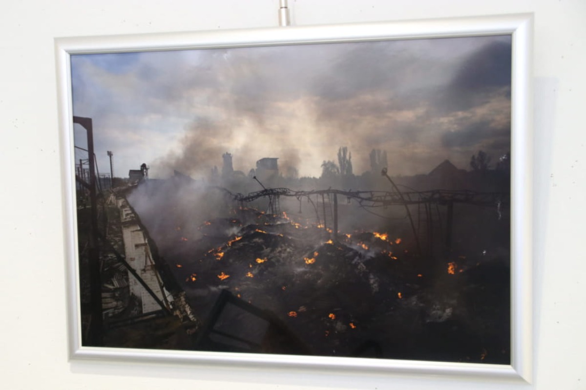  ウクライナで何が起こり、今どうなっているのか 香港出身のカオルさんが写真展を開催