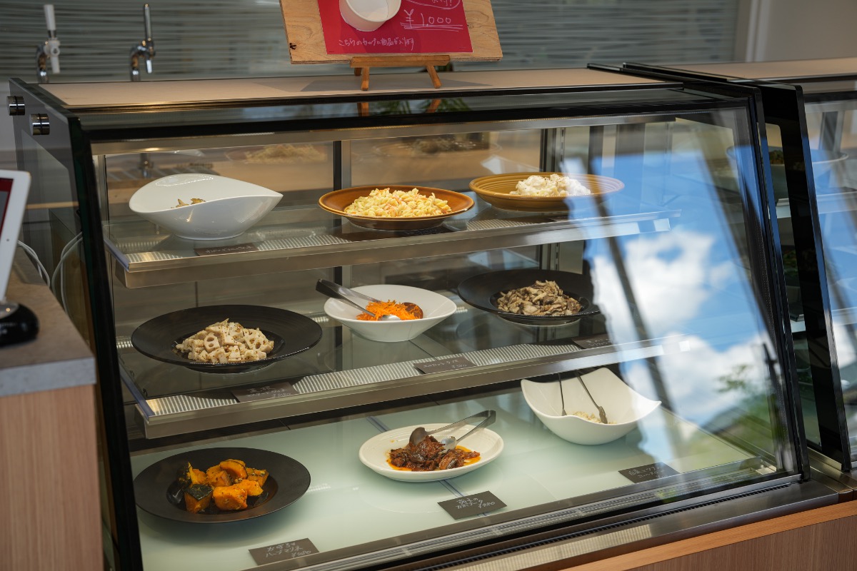 【新店】20種類以上のデリと焼きたてフォカッチャが食べ放題 | Deli&Buffet OLIVE(デリ&ブッフェ オリーブ)