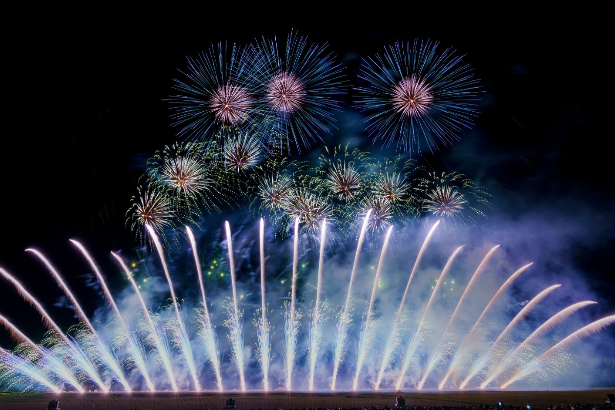 【徳島イベント】2万発の花火が夜空を彩る！中四国唯⼀の全国花⽕師競技⼤会『にし阿波の花⽕』が今年も開催決定!!!