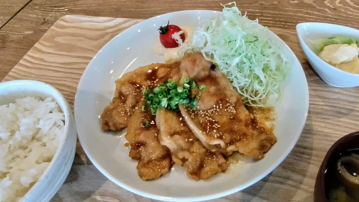8月5日オープン!函館空港のフードコートに行ってきました!