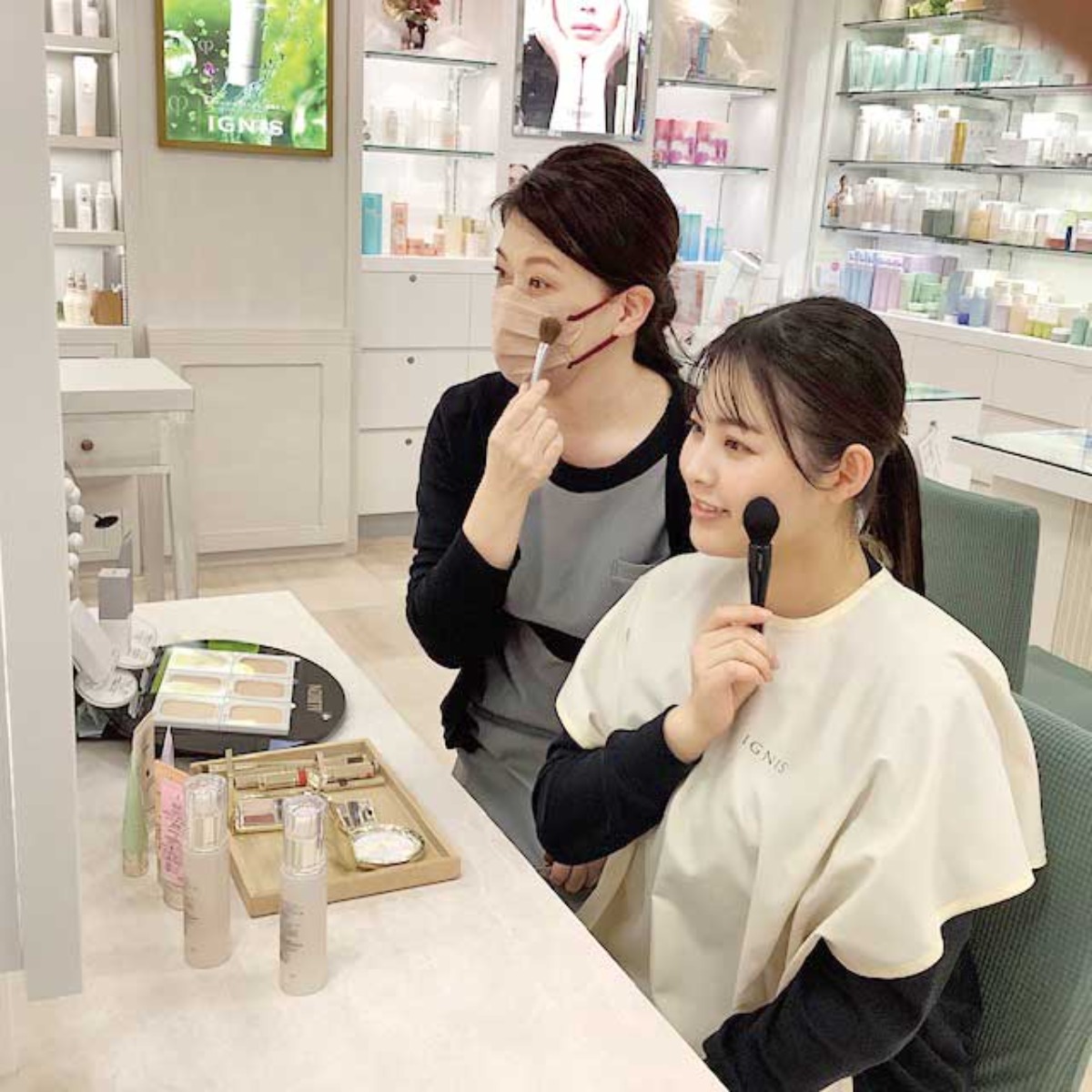 化粧品 心と美の交差店 マルエ【bibibi 2025 Summer】美容のプロと一緒に自分らしい「キレイ」を叶えよう
