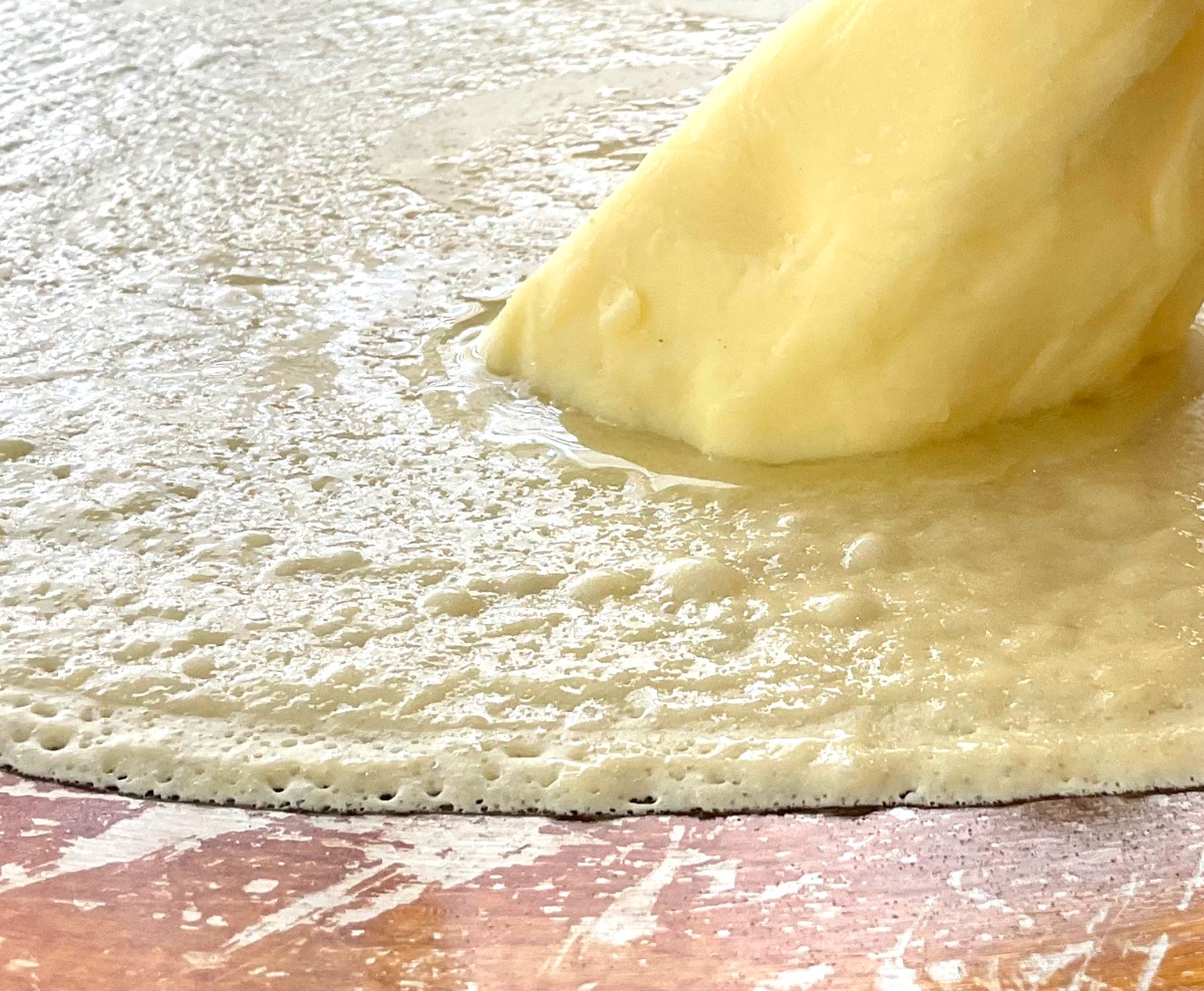【2023年8月オープン／Butter and Crepe Eleven（バター&クレープ イレブン・徳島市山城町）】 もちもちとパリパリが味わえる新感覚クレープは、自家製生バターがポイント！