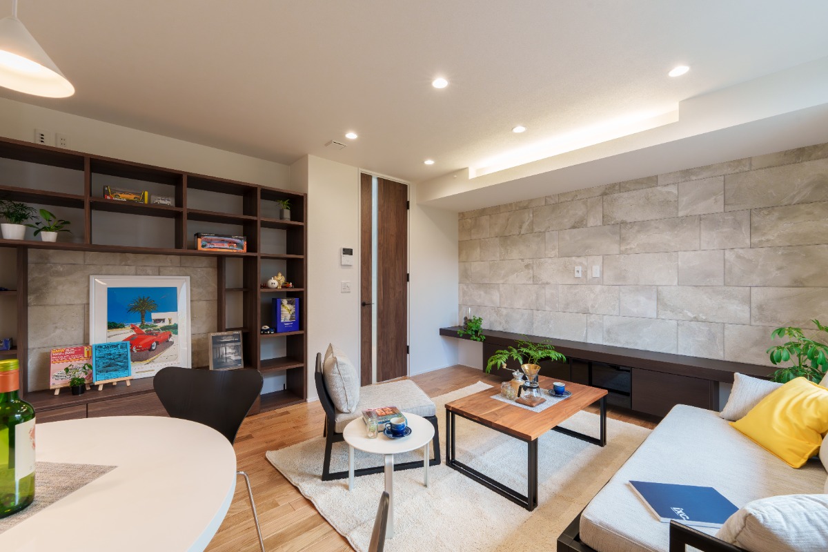 魅力的な 建売物件を 紹介！ 見て、納得！ 即購入！ 理想の新居を見つけよう