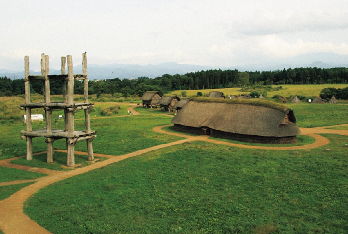 南北海道から北東北へ｜青森市　世界文化遺産の貴重な縄文遺跡や、 伝統の火祭り「青森ねぶた祭」のまち