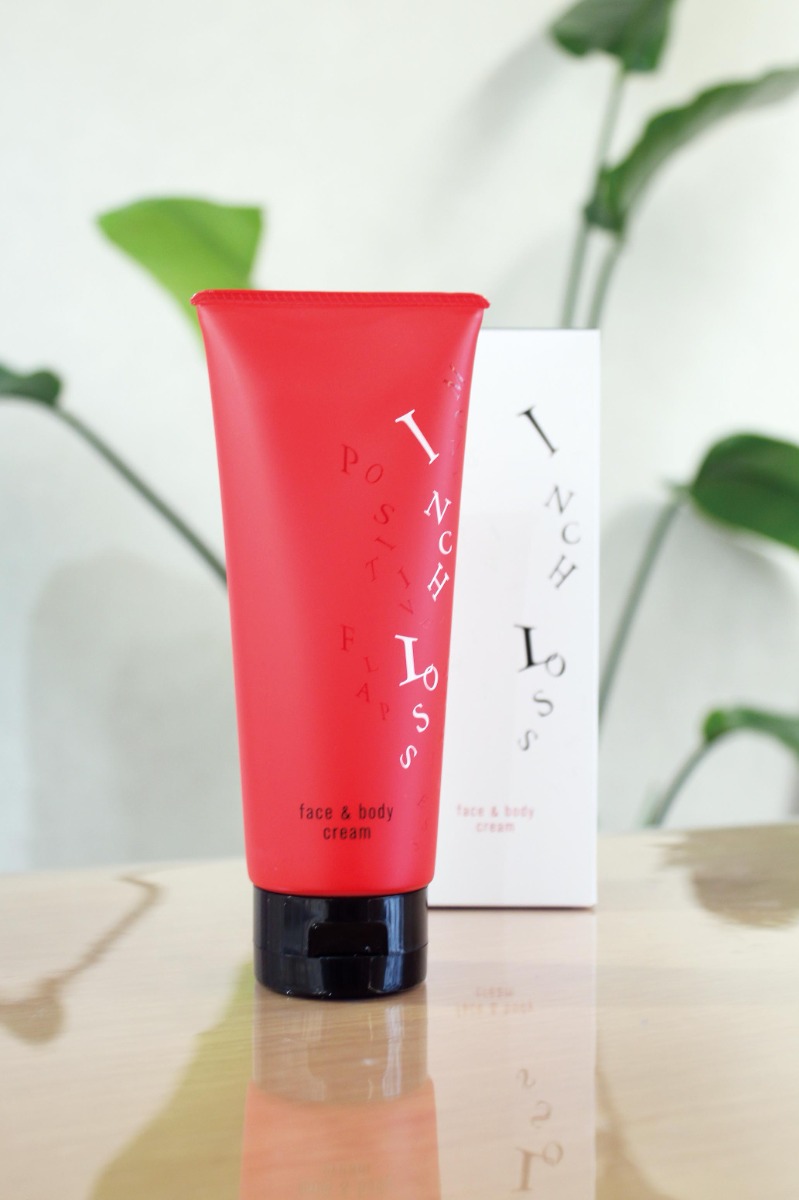 Cosmetic salon view(ビュー)【bibibi 2025 Winter】“座るだけ”で理想のボディライン!? 筋肉と脂肪の両方にアプローチ