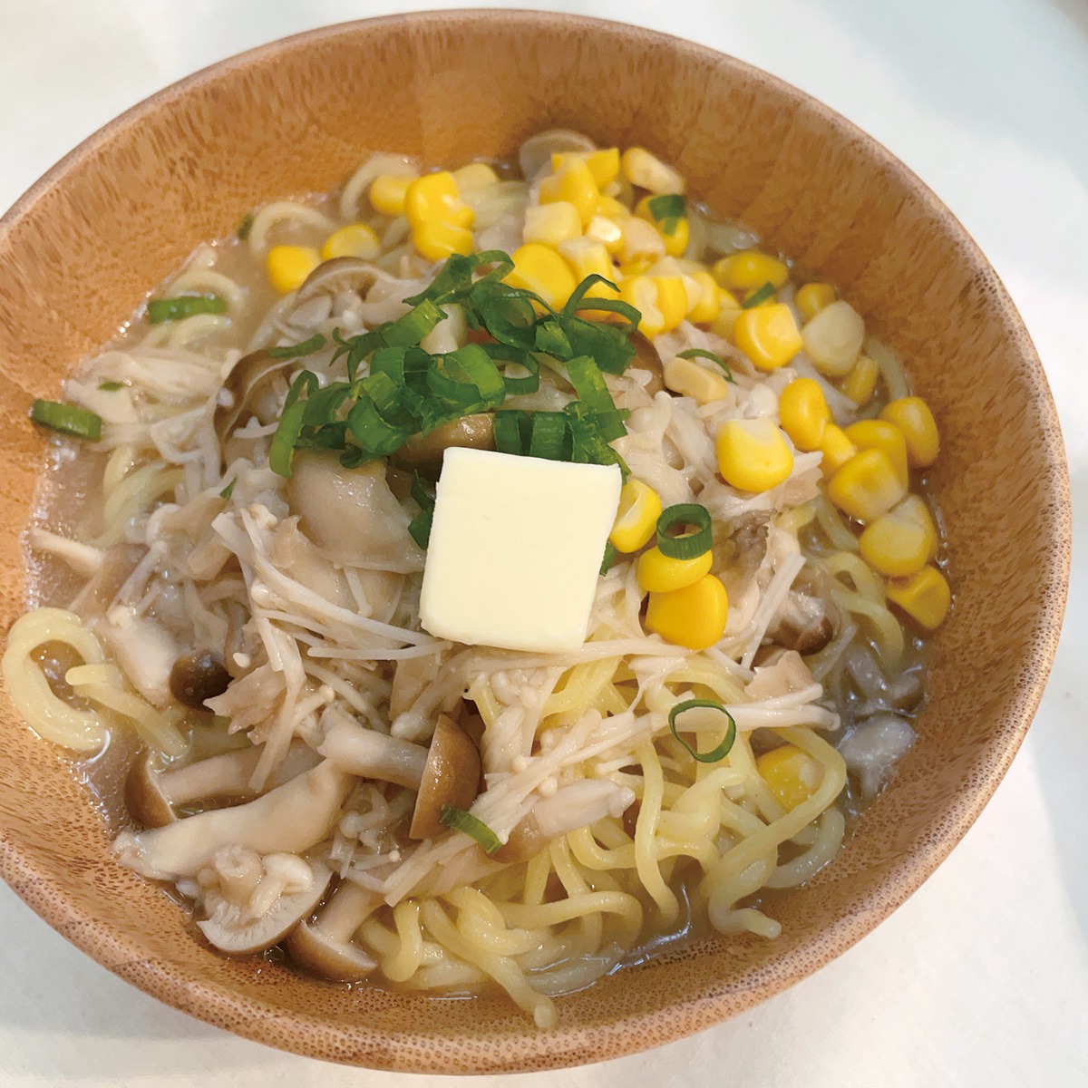 【お料理レシピ】きのこたっぷり味噌ラーメン／cotocotoみさき先生の「親子でつくろう！はじめてキッチン」