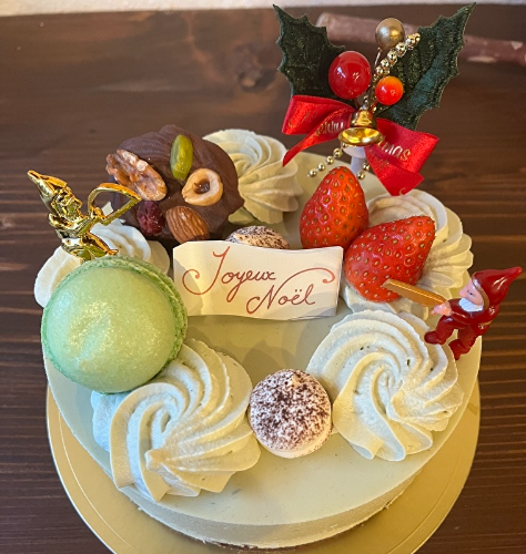 本格フランス菓子店の味わい深いクリスマスケーキ【Pâtisserie ANANDA（パティスリーアナンダ)／宇陀市】