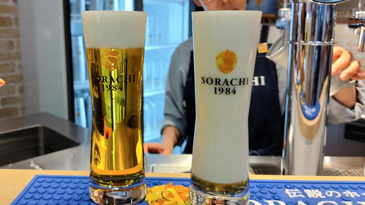 8月28日OPEN!新千歳空港に「SORACHI 1984」のビールスタンドが登場