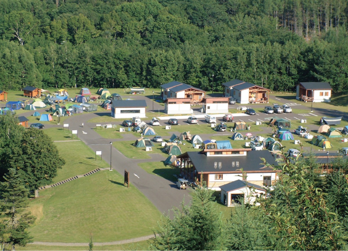 キャンプやトレイルが人気の、 斜里岳を望む自然豊かなまち「清里町」｜北海道大人の旅ガイド2025