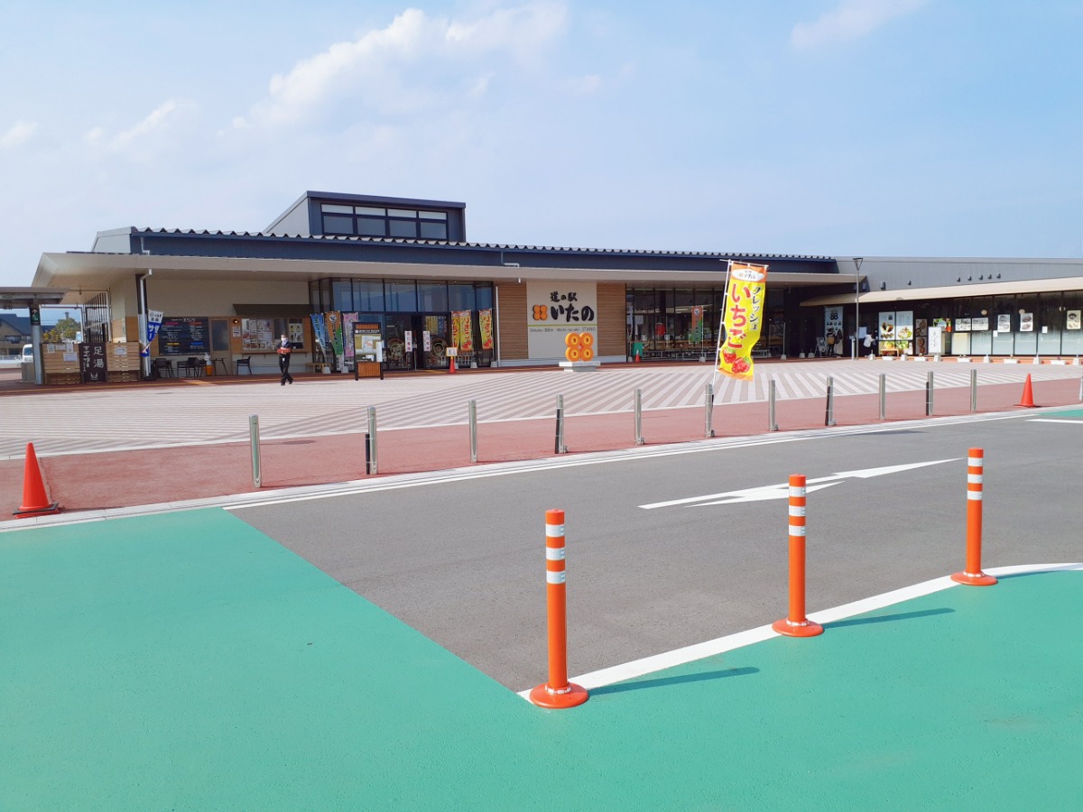 徳島のドッグラン・ドッグラン併設施設まとめ【お得なクーポンあり!わんちゃんと出かけよう♪】