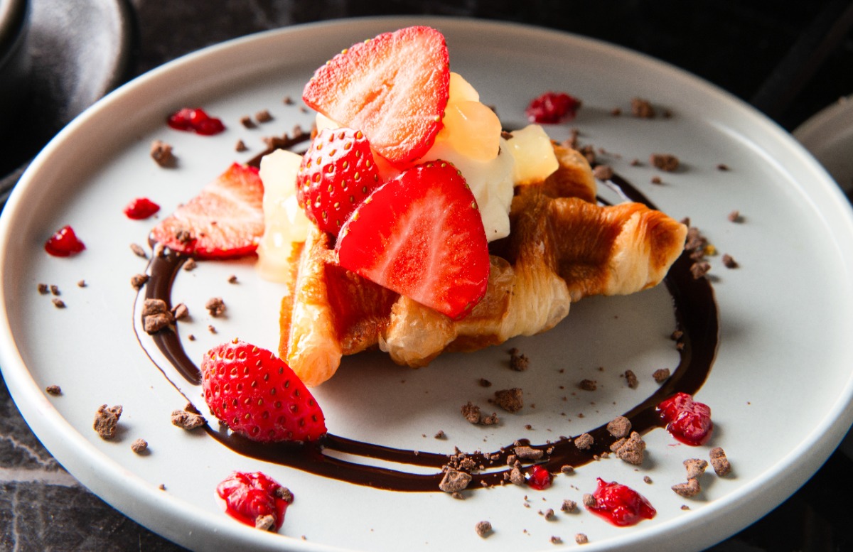 「ベビーフェイス スカイテラス」の秋冬を彩る宝石のようなアフタヌーンティー【奈良市】