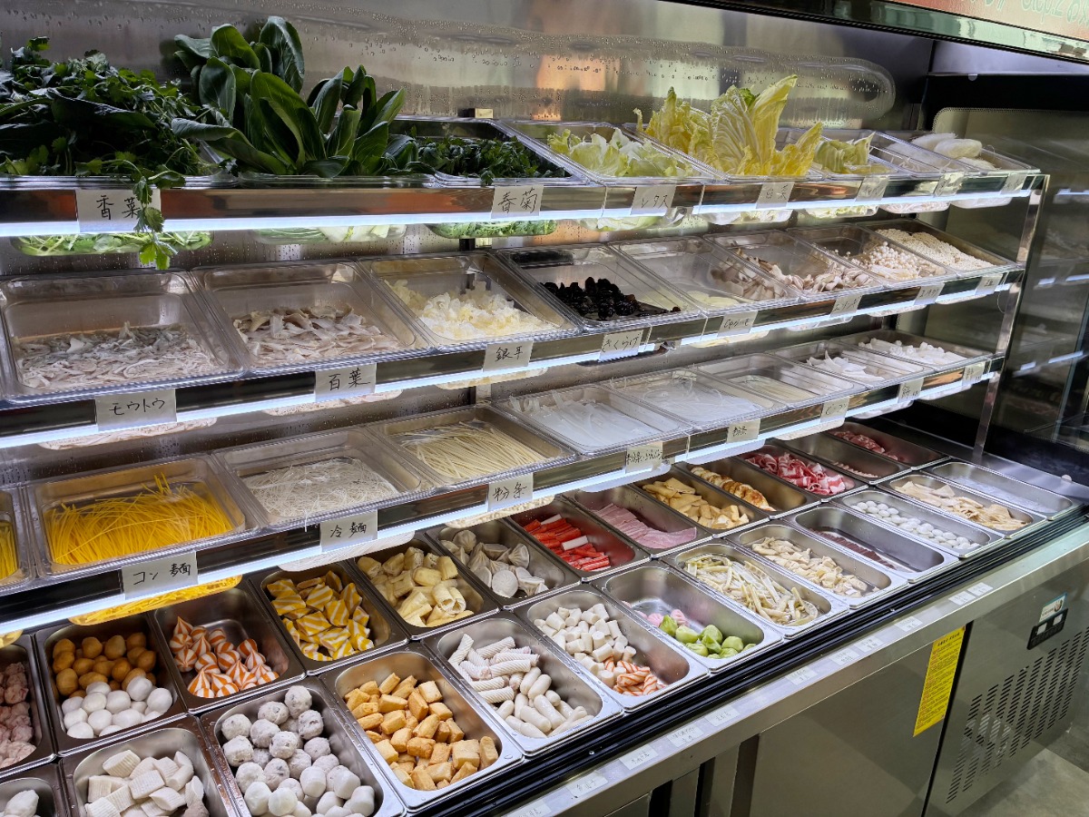 《愛宝麻辣燙 》徳島に“麻辣燙”（マーラータン）来た！自分でカスタムする中毒系スープ！