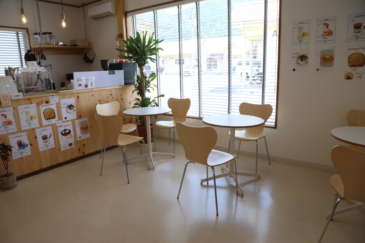 【徳島スイーツ部/おやCHU】Cafe Henim(ヘニム/東みよし町)さらり、粉雪食感!ひんやり韓国スイーツを体感せよ