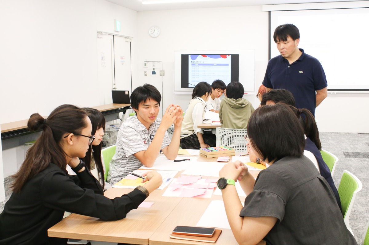 【2025.10.11（土）12（日）】徳島の若者たちのためのプレゼン大会「VISION MASHUP STAGE」