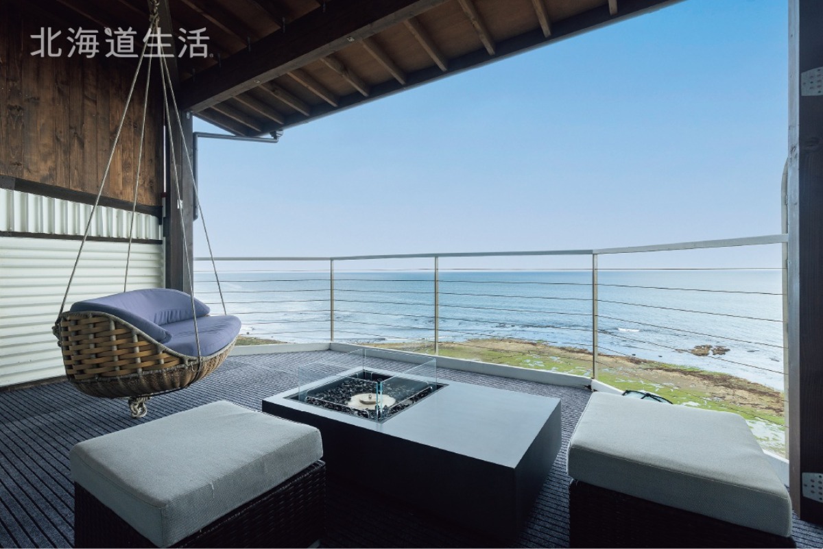 絶景の宿|テラス付き客室も誕生、海を眺めるための一軒。