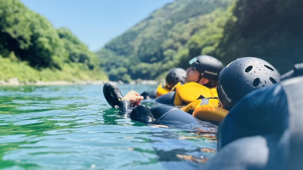 【徳島のラフティング体験】2025年おすすめ12選!ラフティングボートに乗って涼を体感※随時更新