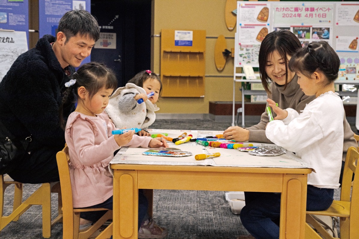 【子どもとおでかけ】発電の仕組みを紹介する施設を備えた大型公園で自然と科学を体験しよう