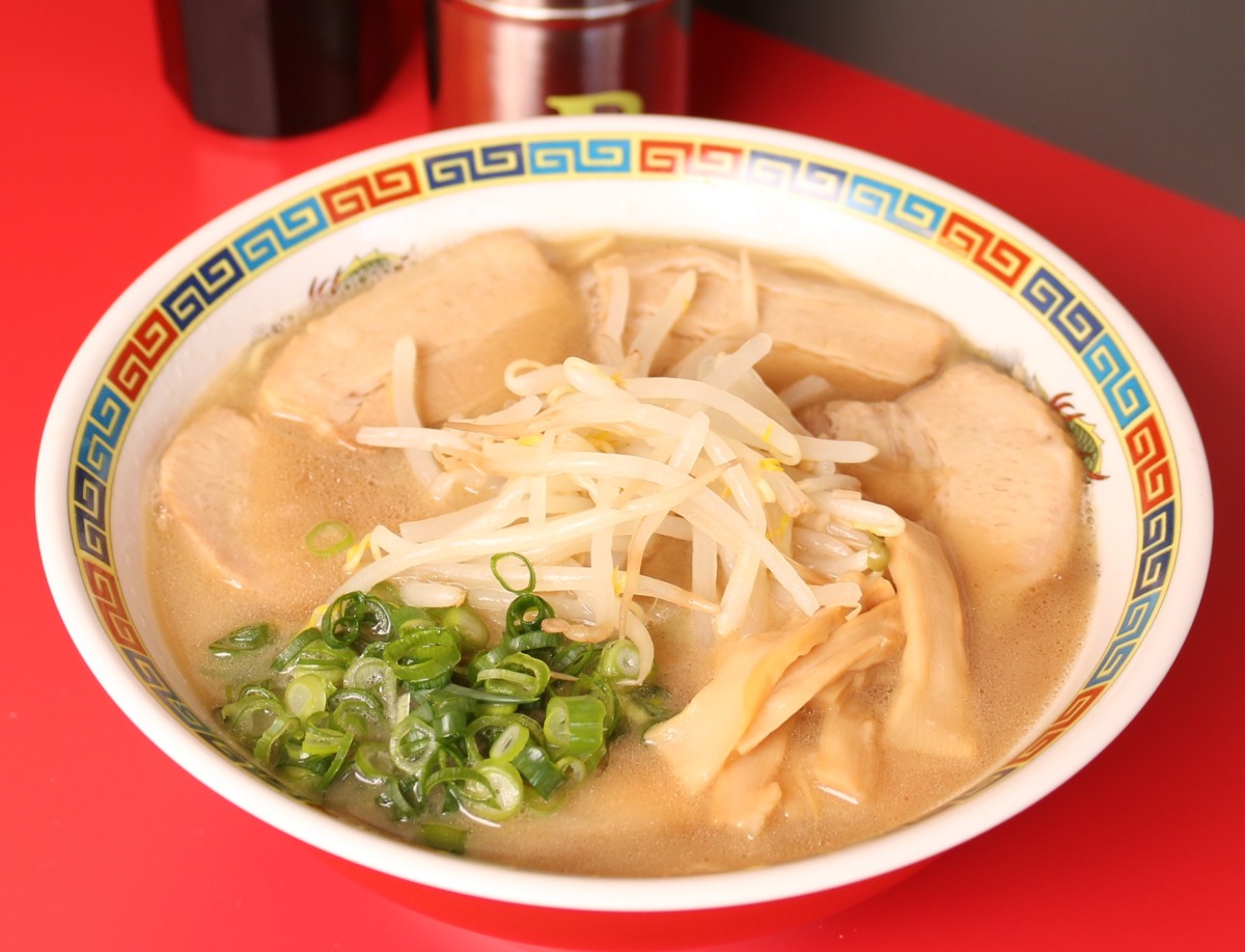 《中華そば　いもお国府店》ラーメンに自信が宿る。中華そば一本勝負！