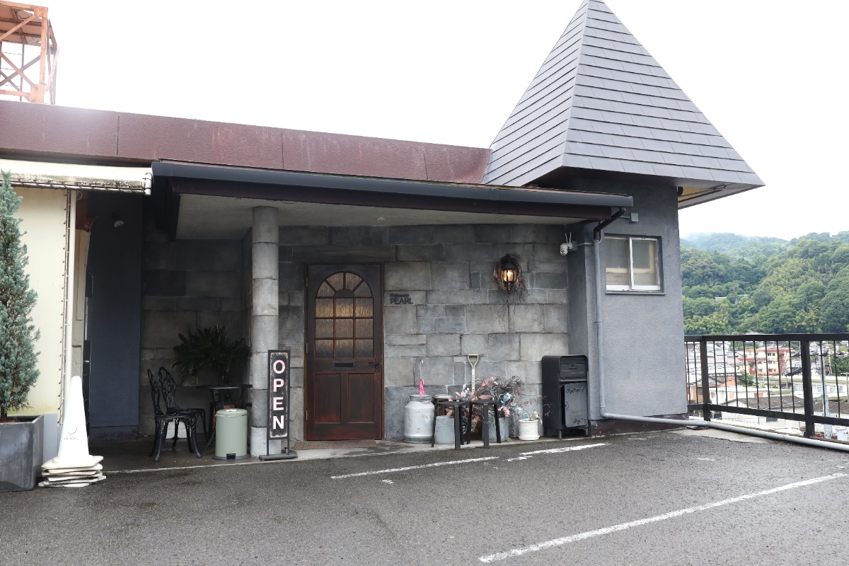 【街ネタ】濃厚ジェラートが新登場！レモンケーキがバズった名店『パール洋菓子店』の自信作