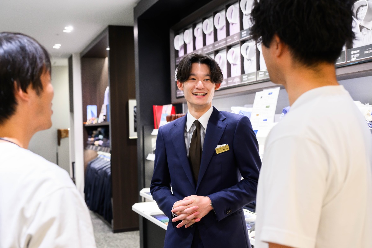 「オーダースーツって難しそう・・・」そんなイメージが変わる!初めてでも安心なGINZAグローバルスタイル体験記【inならファミリー】