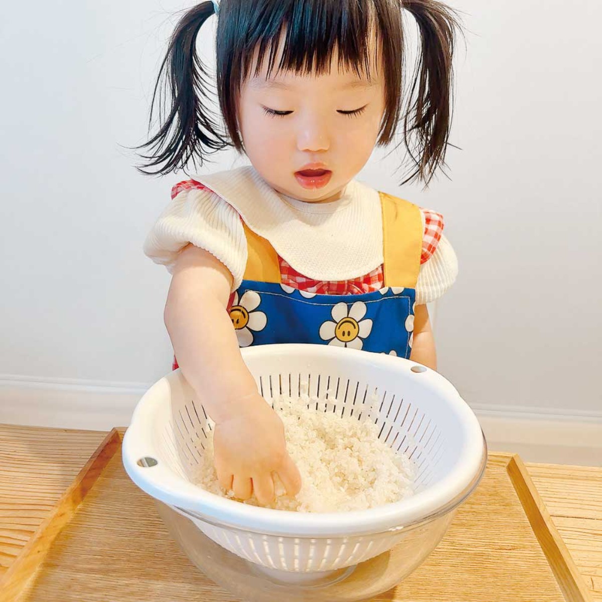【お料理レシピ】炊飯器で簡単！ ミニトマトツナご飯／cotocotoみさき先生の「親子でつくろう！はじめてキッチン」