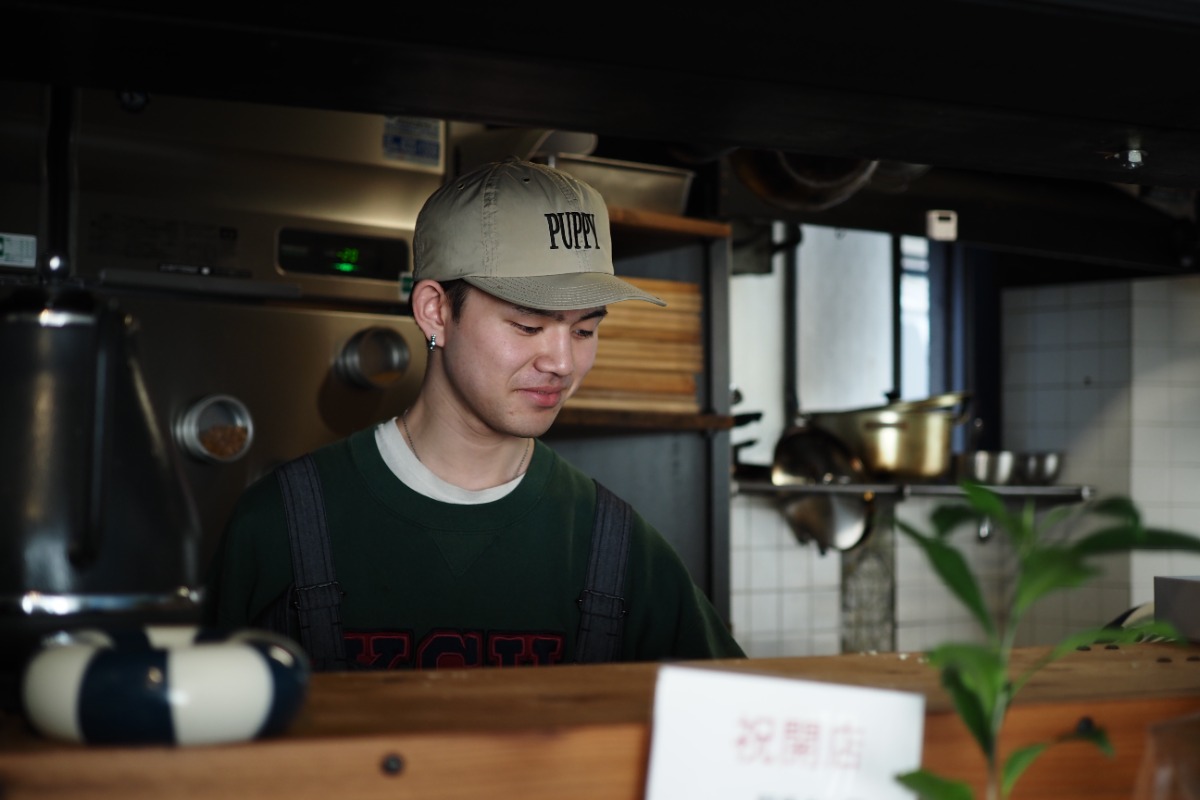 《Lunch＆Bar オーバーオール》若きオーナーによるランチもバーも楽しめる徳島市の新店