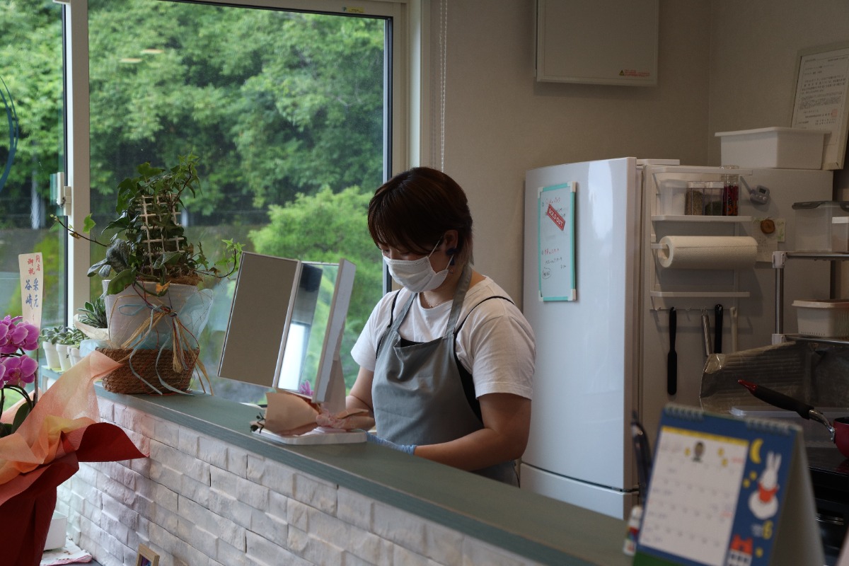 《カフェと雑貨 Couleur（クルール）》ハンドメイド作家が営む住宅街の小さなカフェ