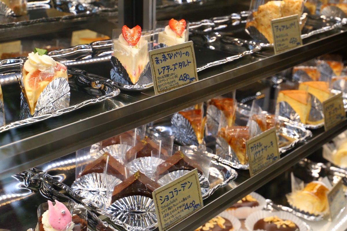 【#さきどり秋パフェ2021】『café de Ruban』の［季節のフルーツパフェ（マロン）］／徳島市八万町