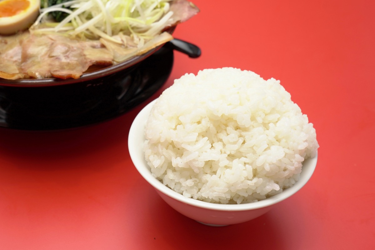 《横浜家系ラーメン竈門家直系店 鳴門家（かまどやちょっけいてん なるとや）》松茂町に横浜家系ラーメンの直系店がオープン