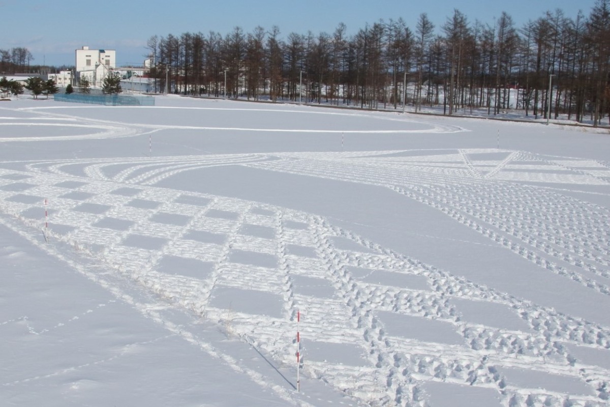 中札内村の雪原に描かれる壮大なアートが2月9日にお目見え！