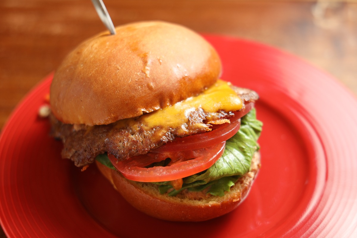 ≪Three Sisters Diner≫ アメリカ・シアトルからインスパイア！徳島の食材をハンバーガーに
