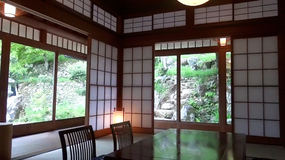 奈良県の大自然の中で日頃の疲れを大自然で癒してみては？夢みたいな古民家宿泊施設【うだ薬湯の宿 やたきや｜宇陀市】