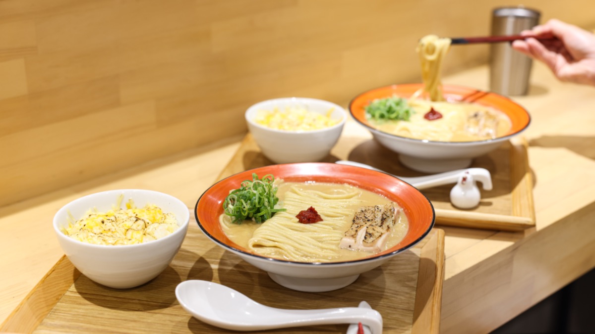 【奈良県】富雄の『鶏スタイル林』で「鶏ポタラーメン」と「チーズ飯」を堪能